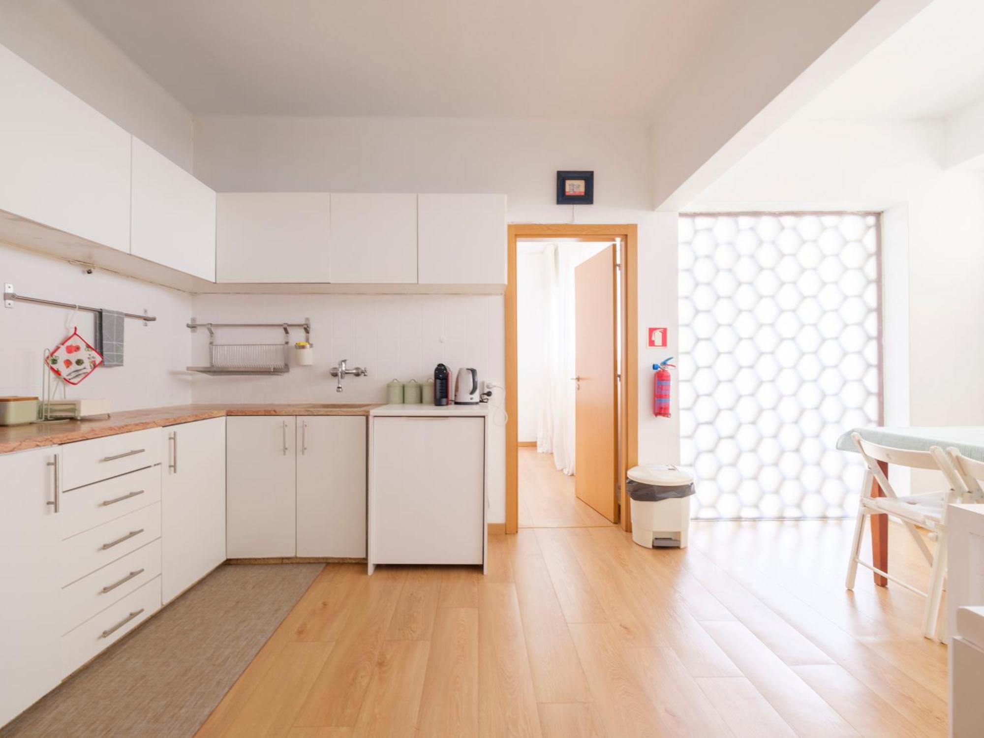 Olivais Spacious Apartment Near Airport Лиссабон Экстерьер фото